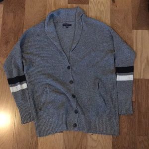 American Eagle cardigan